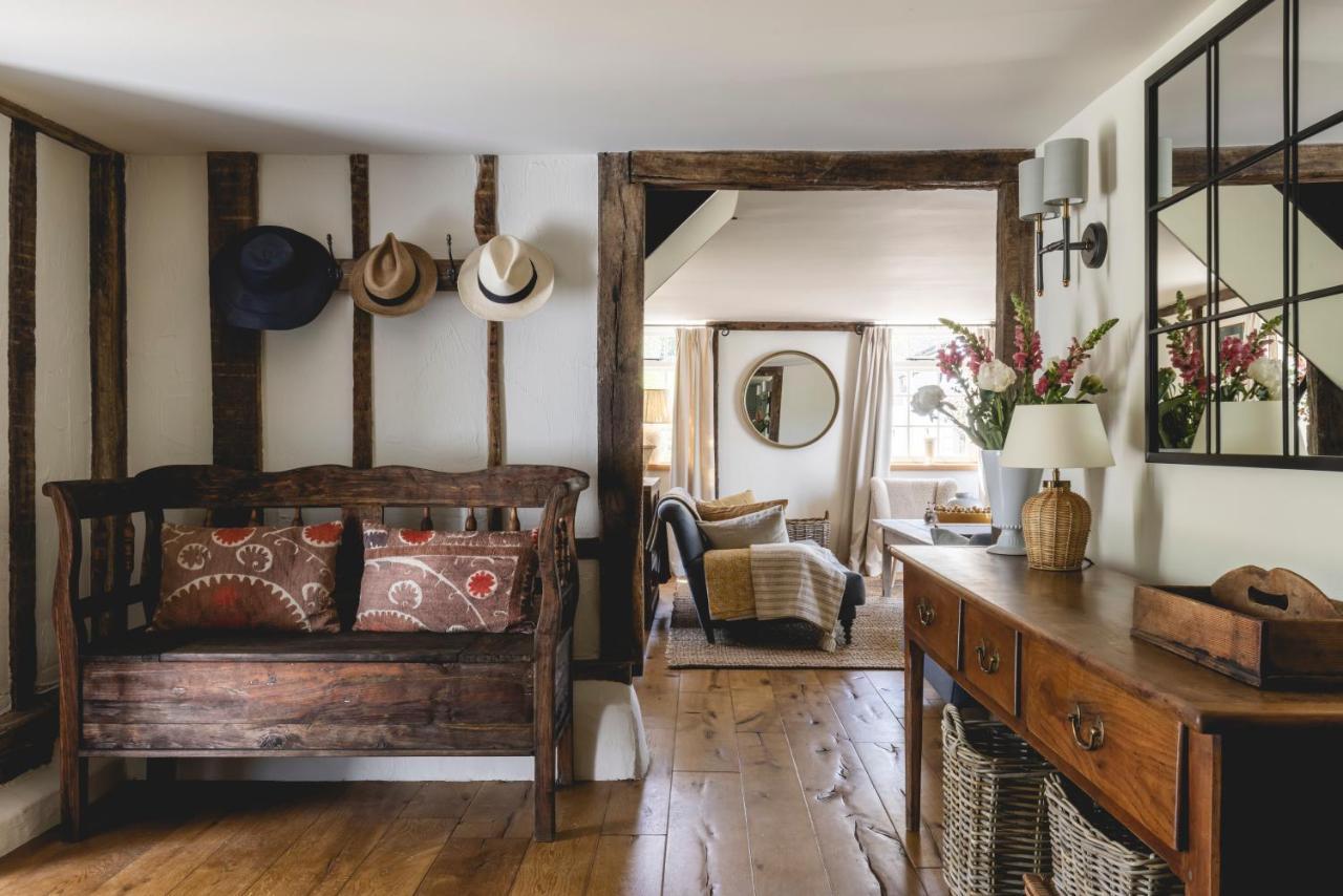 Cosy Cottage With Beautiful Garden, Hottub & Sauna Marden  Exterior foto